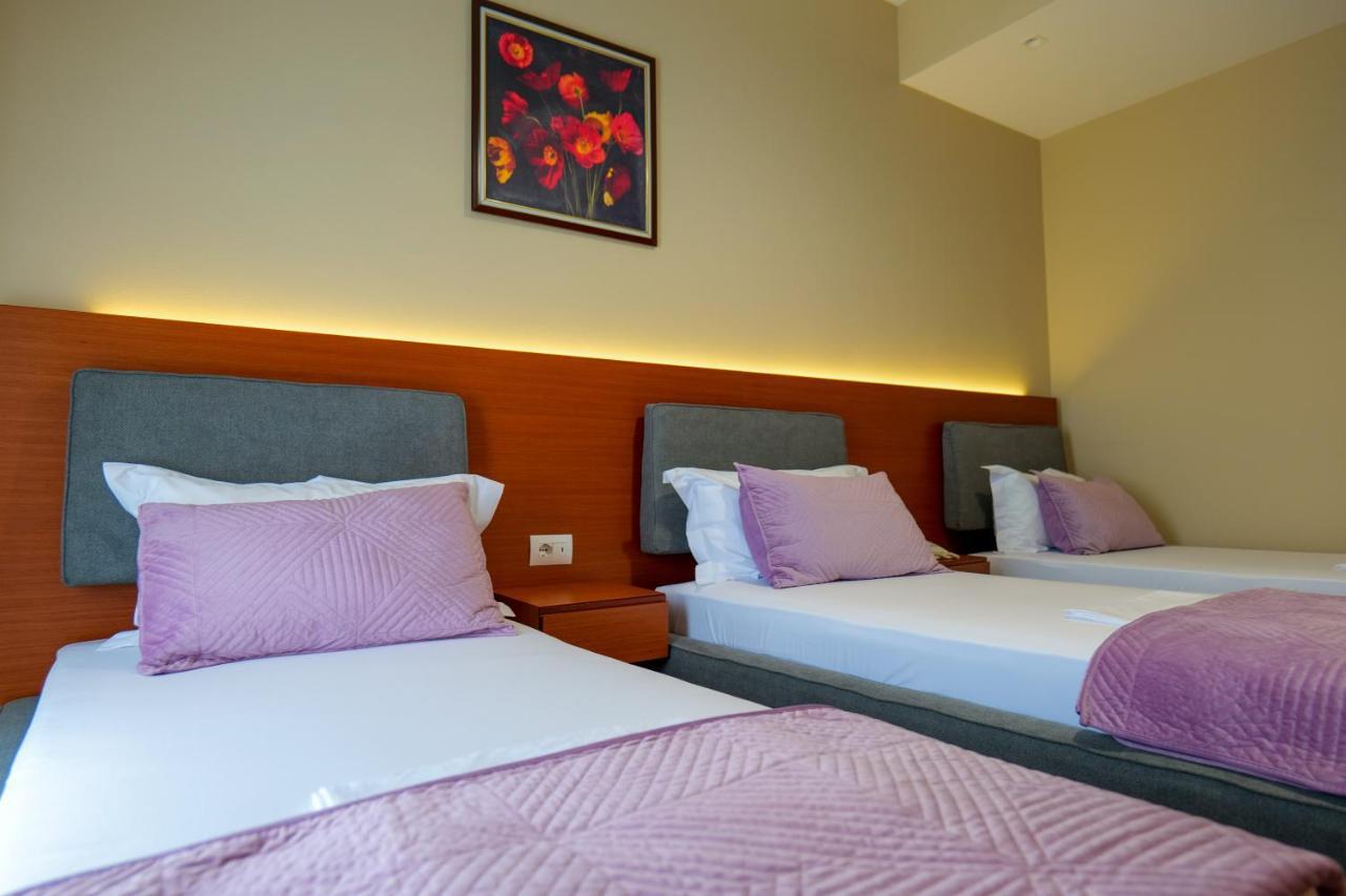 6 Milje Hotel Ksamil Kültér fotó