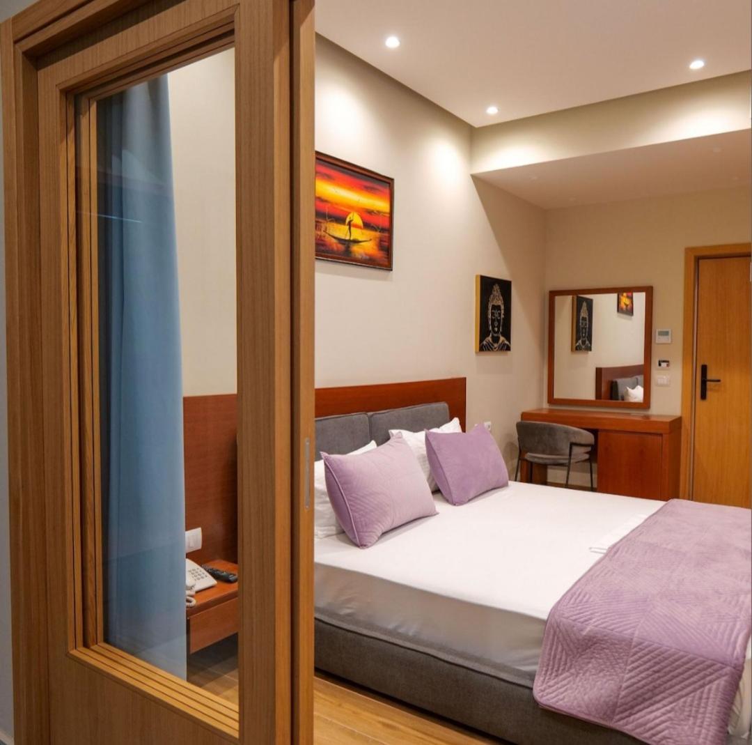6 Milje Hotel Ksamil Kültér fotó