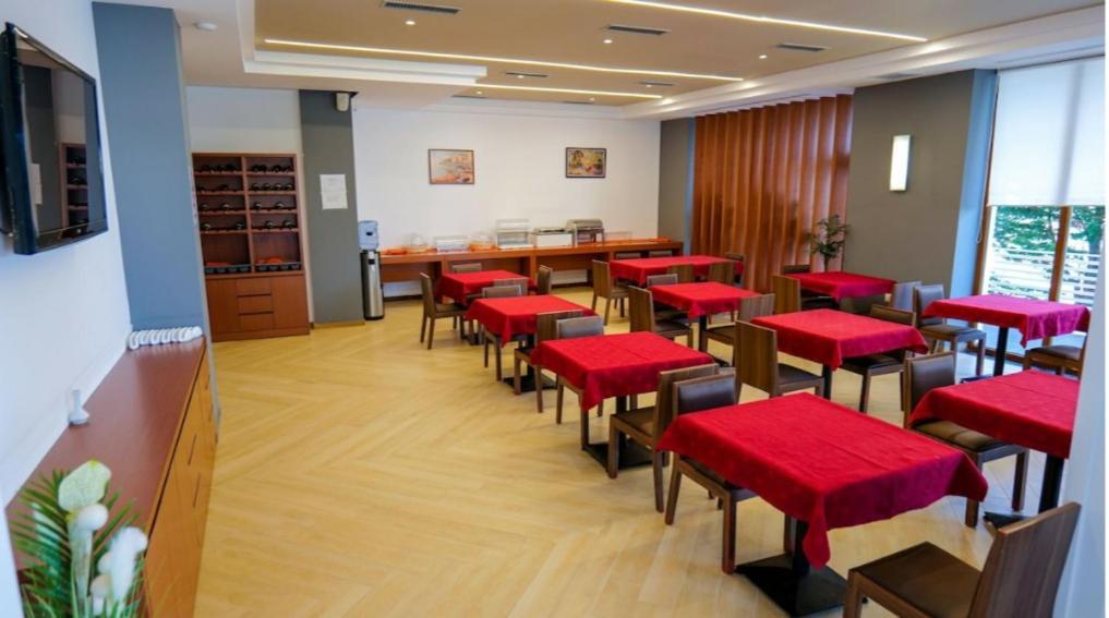 6 Milje Hotel Ksamil Kültér fotó